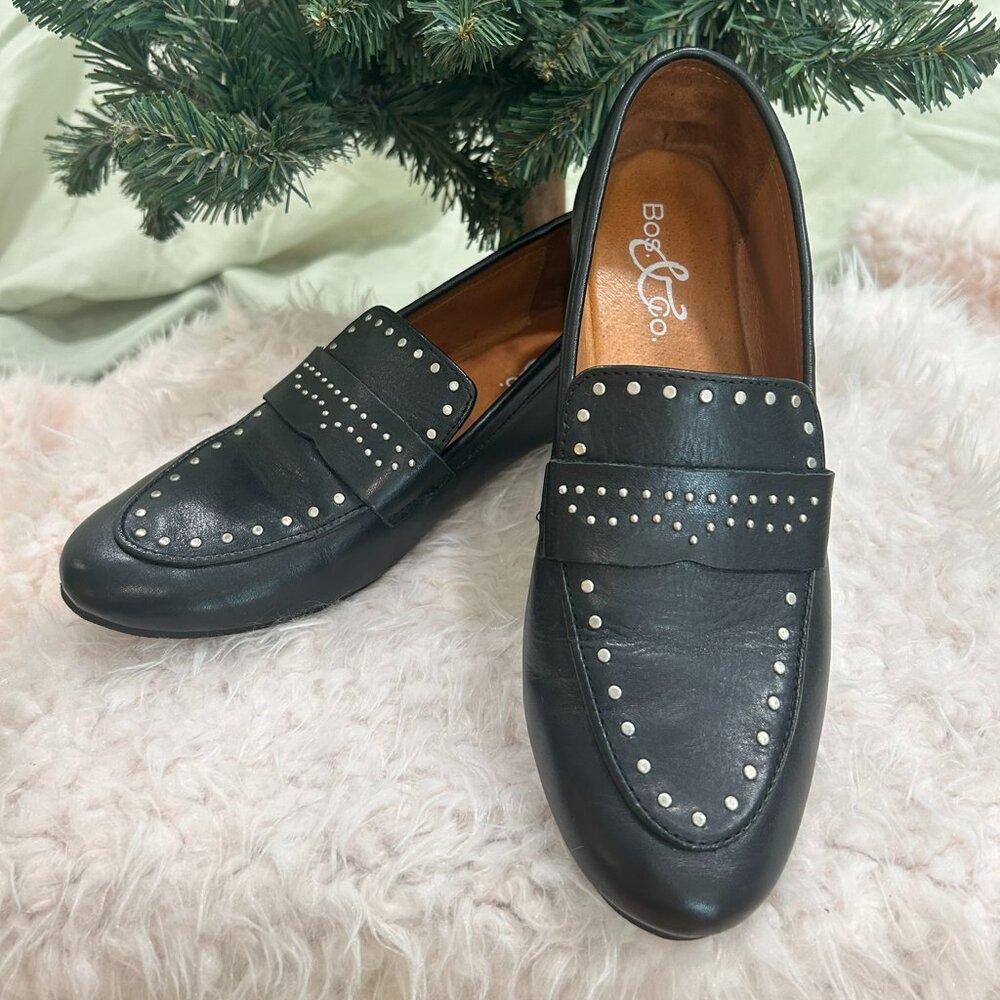 Bos & Co Black loafer or flat with small silver beads - size 38